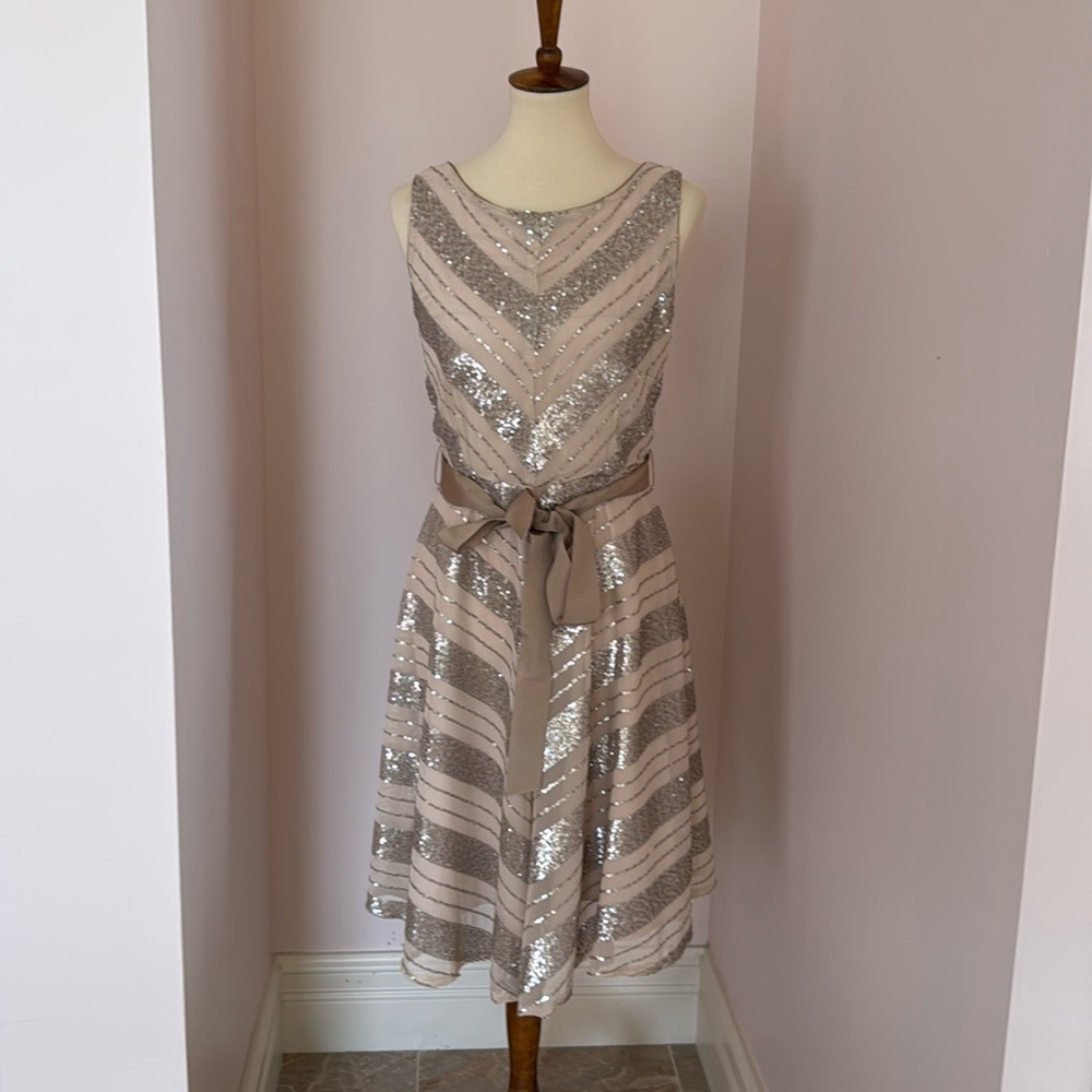 Evening wear dress